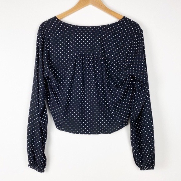 Wild Fable Polka Dot Long Sleeve Front Tie Crop Top - Picture 4 of 8